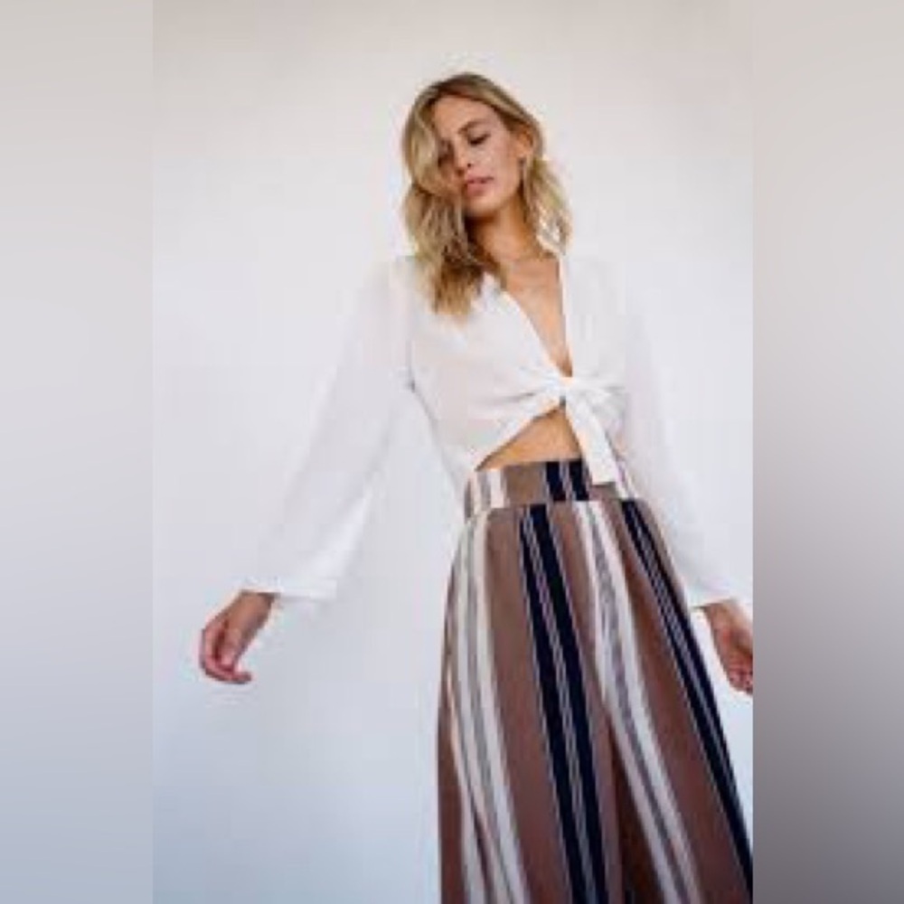 jeu illimite Paige Blue, White, & Tan Flare Striped Pant Size Small